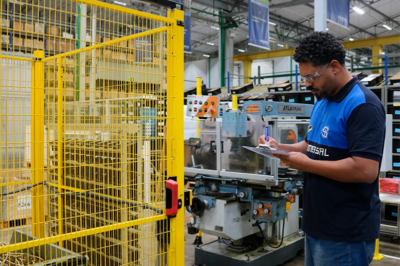 Curso de NR-12 — Segurança no Trabalho em Máquinas e Equipamentos